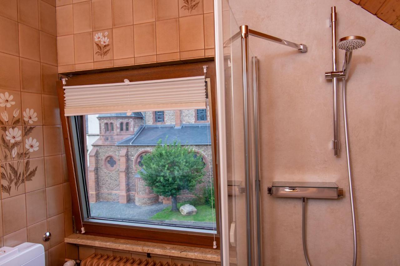 Moselhaus Bed & Breakfast Целтинген-Рахтиг Екстериор снимка